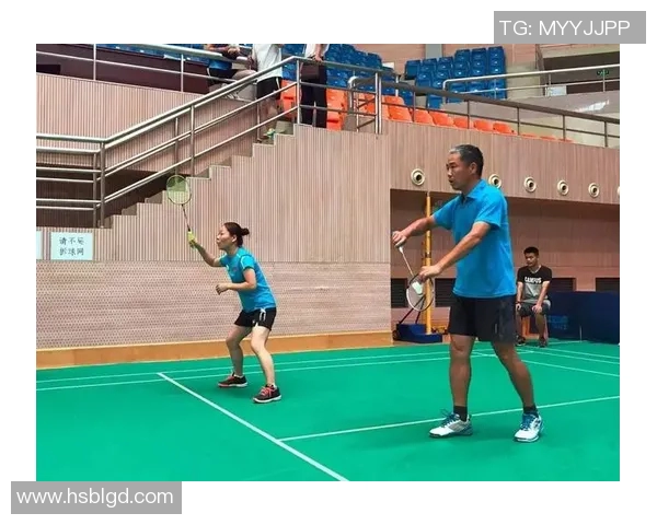 羽毛球传奇赵伟的职业生涯回顾与未来展望对话