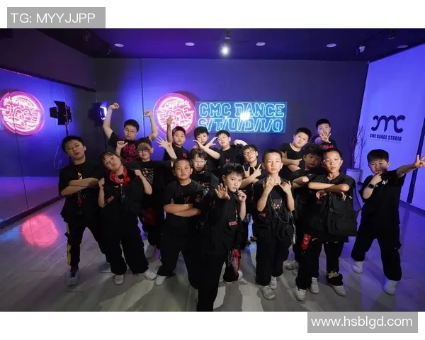 西安街舞队在全国街舞比赛中荣获第五名展现实力与魅力