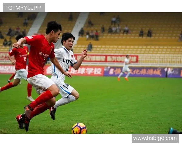 贵州与广州恒大精彩对决直播全程回顾与精彩瞬间分析 贵州与广州恒大精彩对决直播全程回顾与精彩瞬间分析