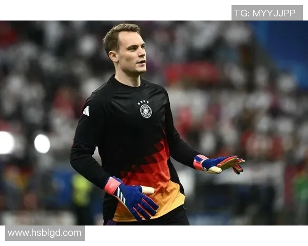 诺伊尔：足球场上的守护神与传奇门将的辉煌历程