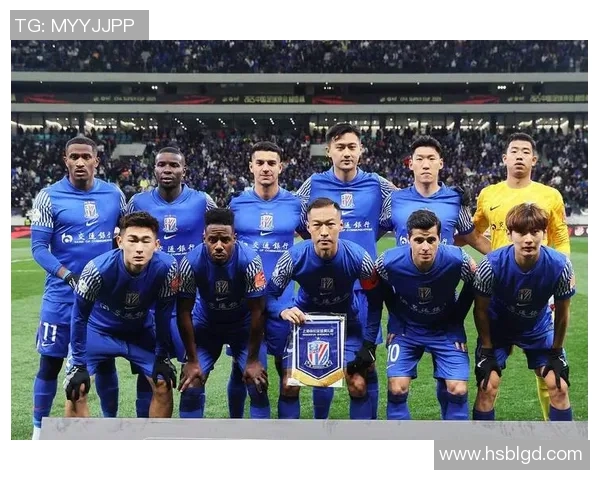 重庆与申花激战正酣现场直播全程回顾与精彩瞬间分析 重庆与申花激战正酣现场直播全程回顾与精彩瞬间分析