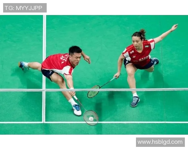 重庆羽毛球队挑战赛点评：比赛经验与表现分析的深度剖析