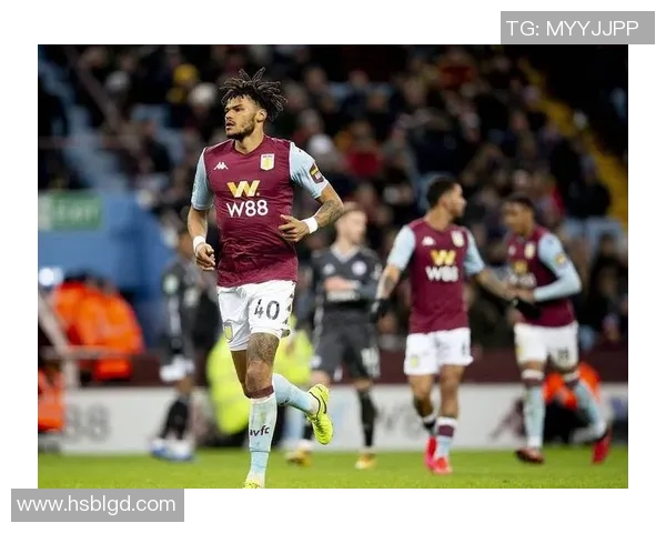 阿斯顿维拉迎战水晶宫全力争胜双方球员状态分析与比赛前瞻 阿斯顿维拉迎战水晶宫全力争胜双方球员状态分析与比赛前瞻